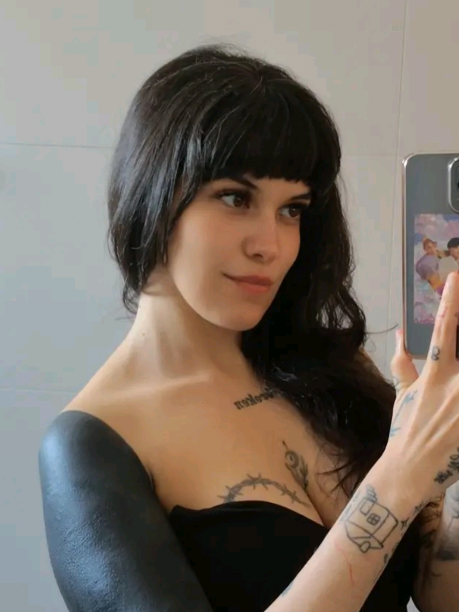 @💜 Nix Alex 💜🌸🕶️