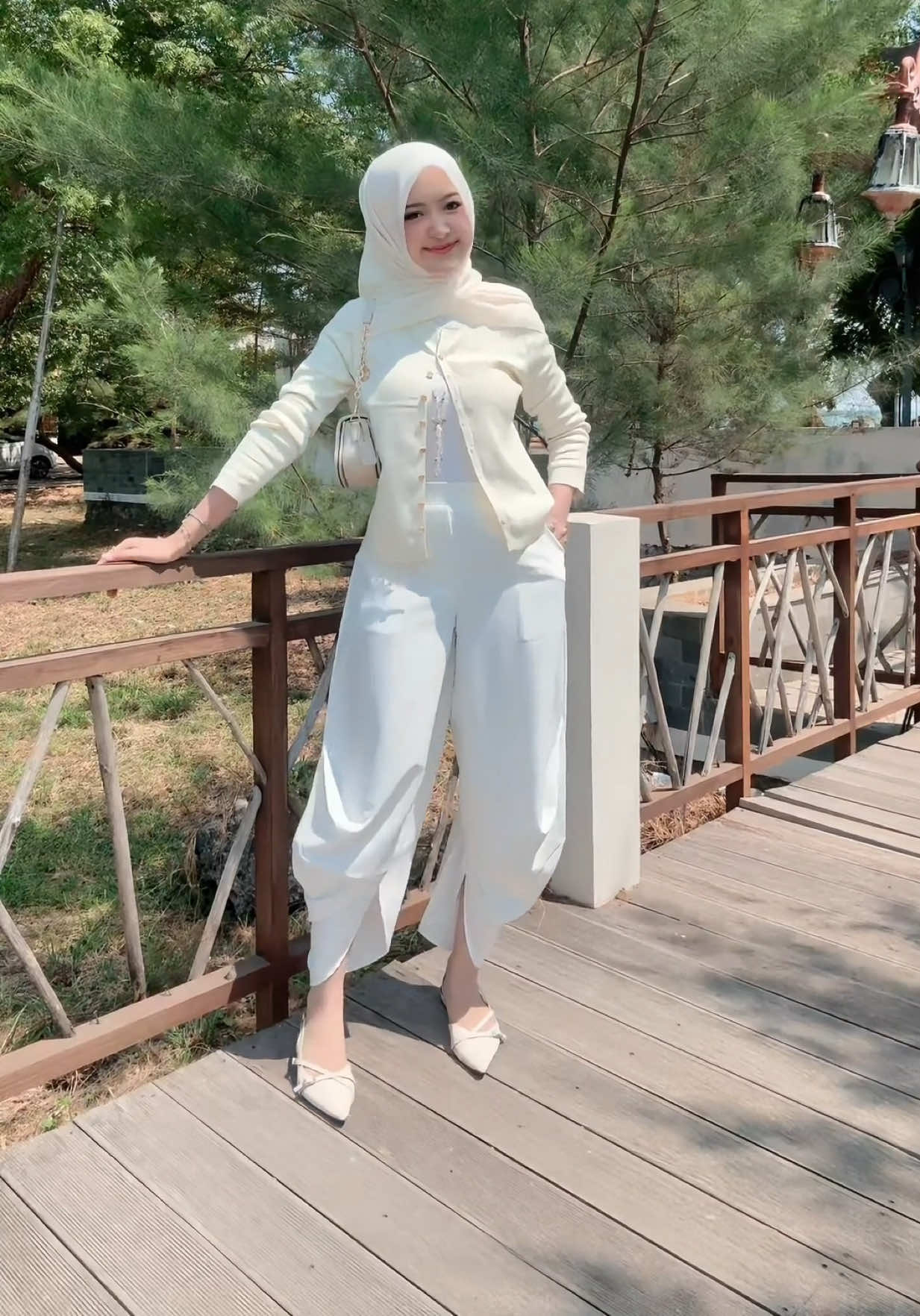 @Nawang Puspita