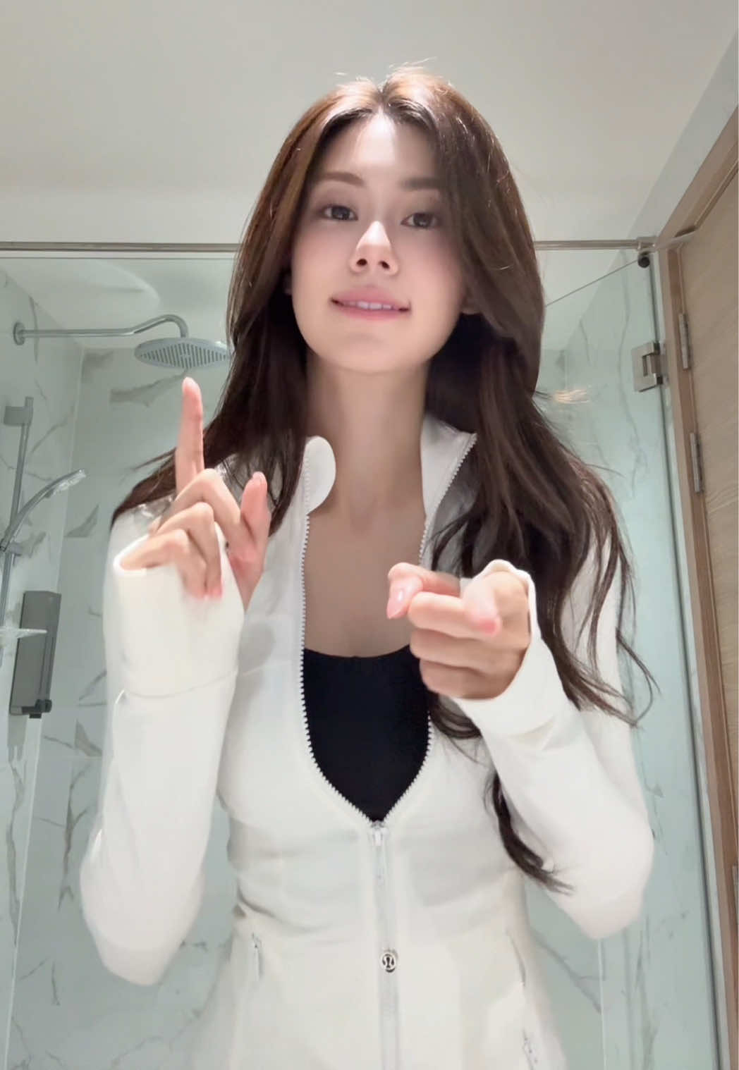 @𝐿𝑜𝑟𝑒𝑛𝑎 𝑆𝑐ℎ ˚⊹♡