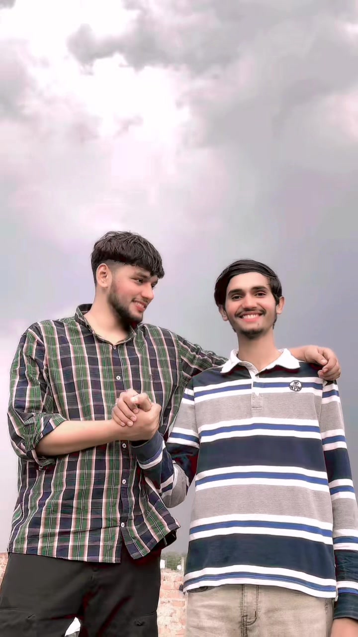 @𝑨𝒍𝒊 𝑳𝒐𝒗𝒆𝒓 🇸🇪