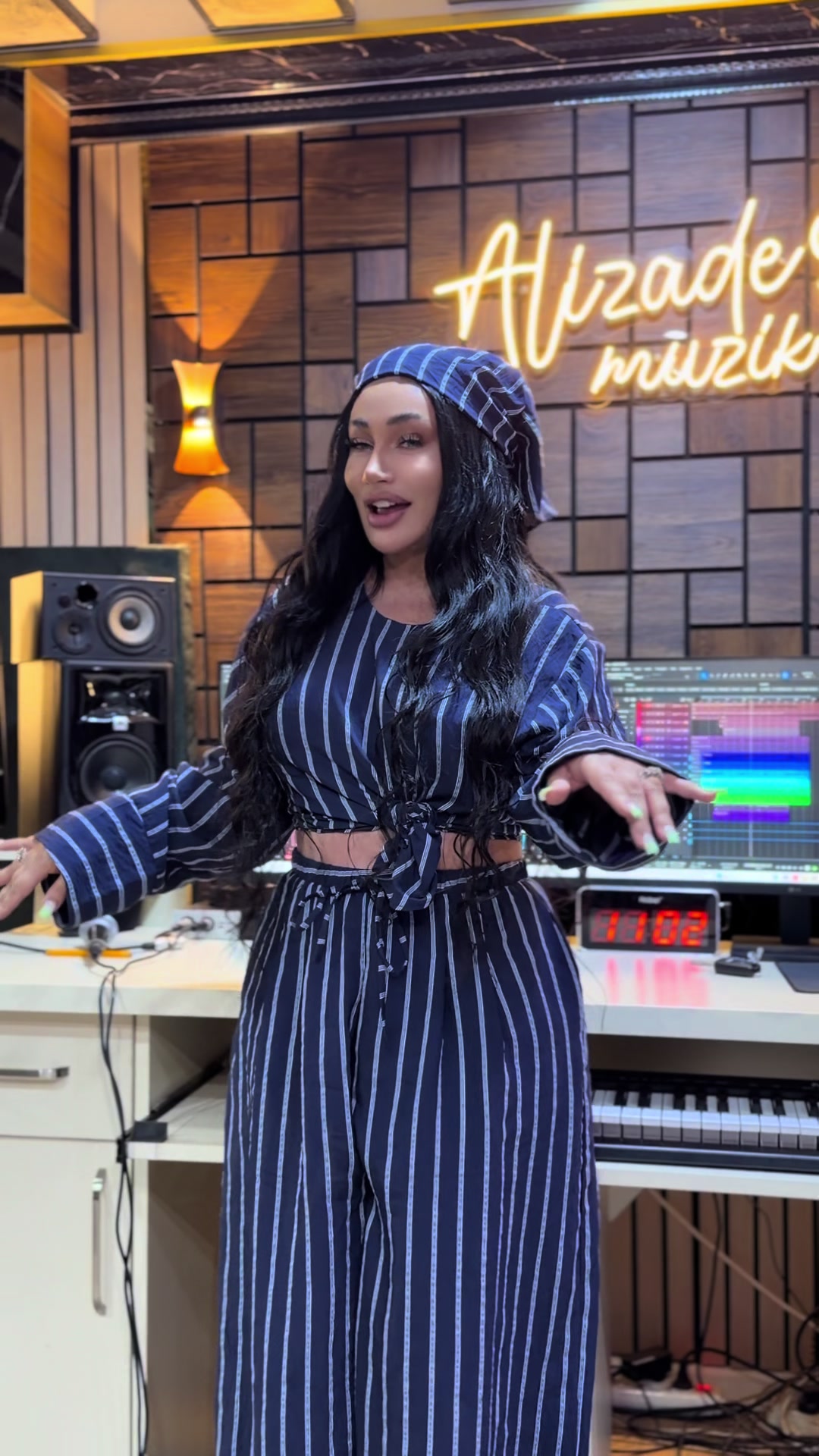 @Mehriban Qənbərova🎶