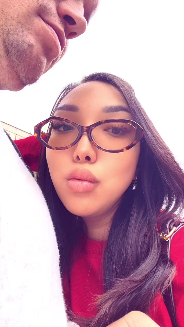 @Nelya