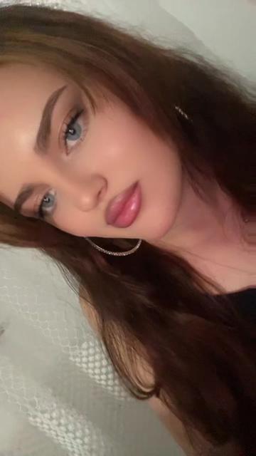 @lorelazukaj