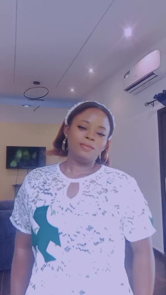 @tundebeccy