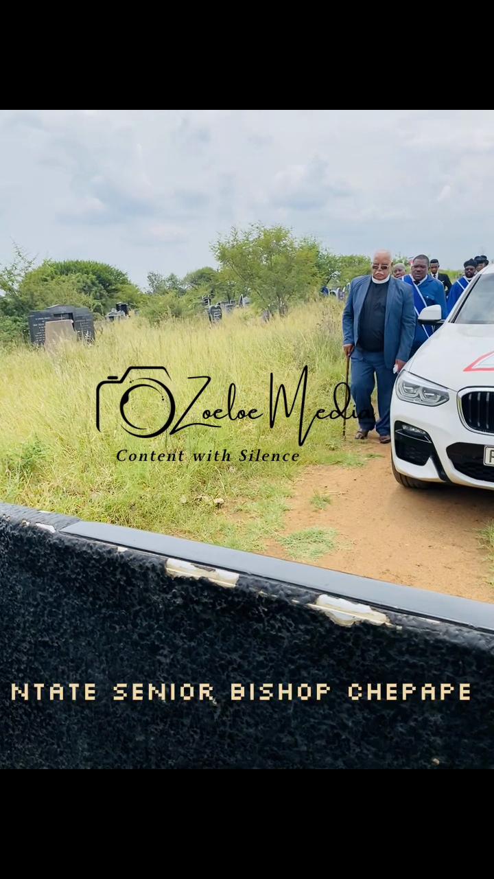 @Zoeloe Media📸