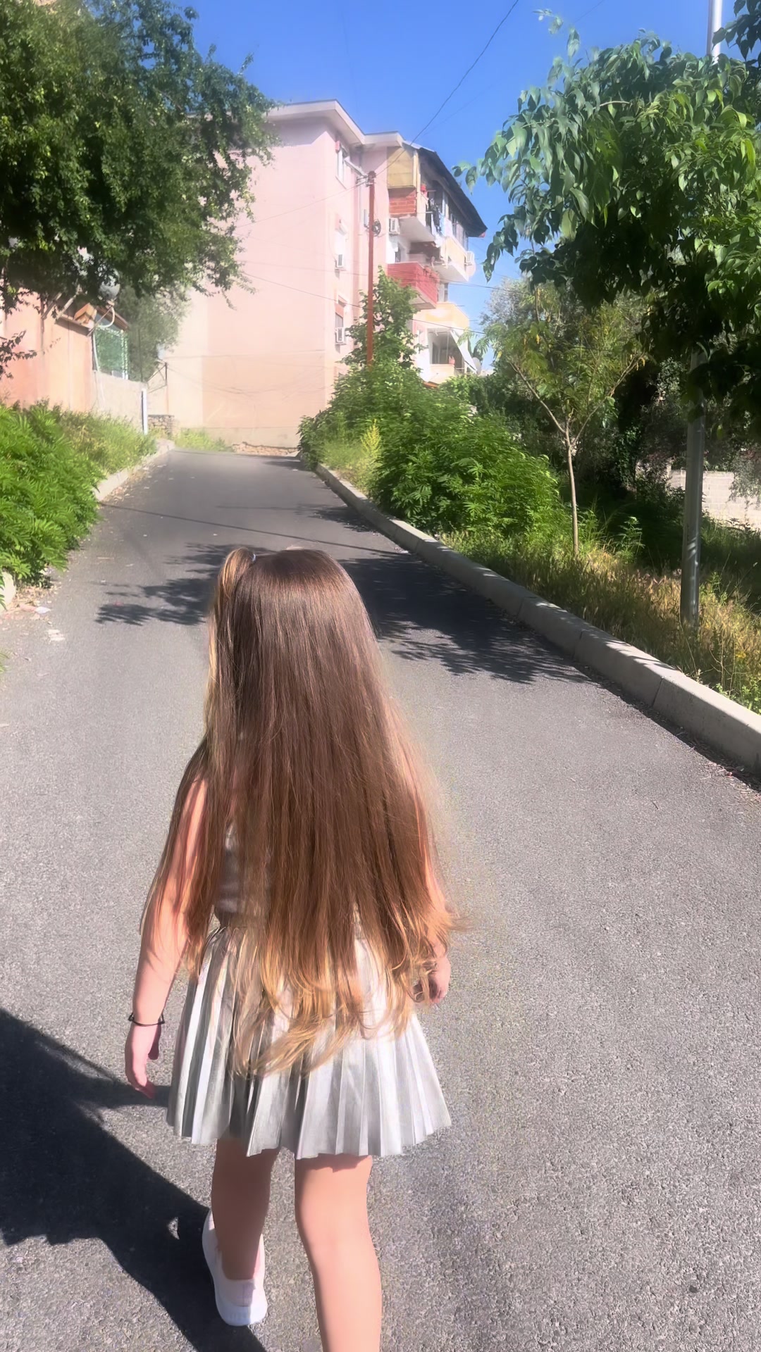 @Aurela_ela