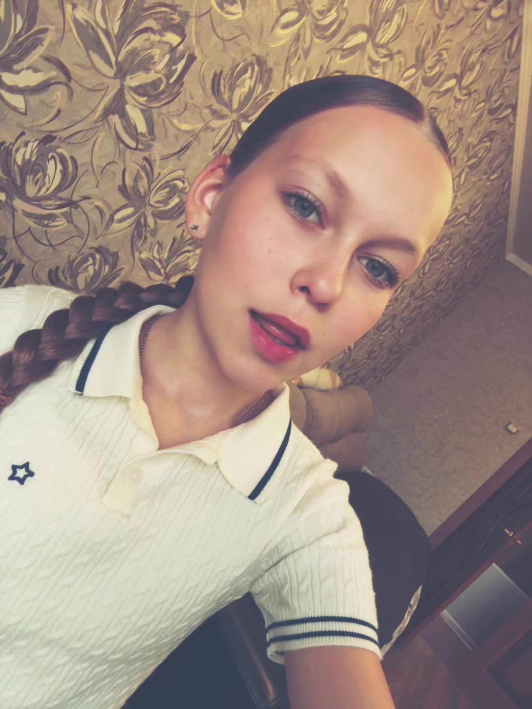 @Маняша🪷🩷