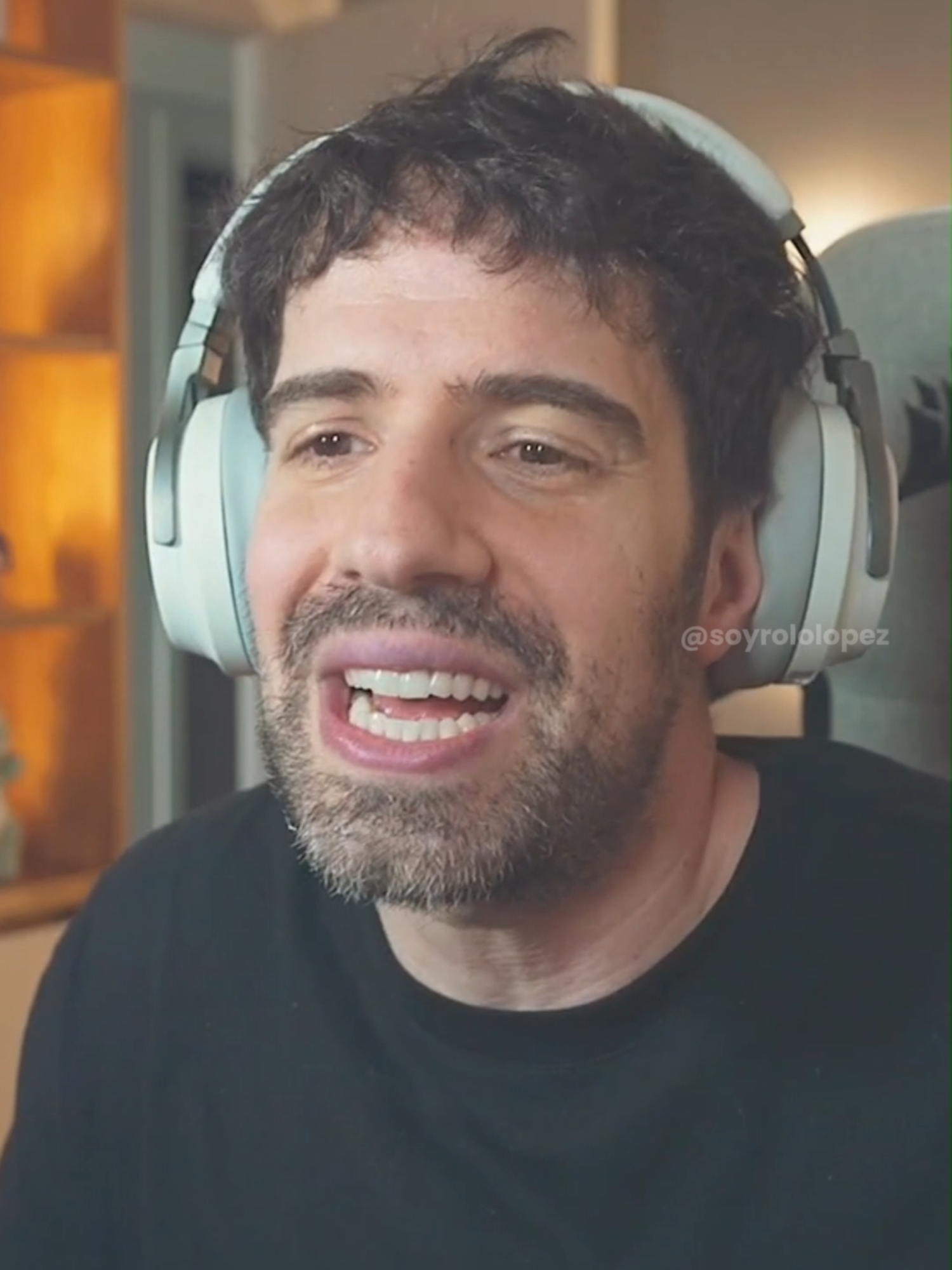 @𝐑𝐎𝐋𝐎 𝐋𝐎𝐏𝐄𝐙