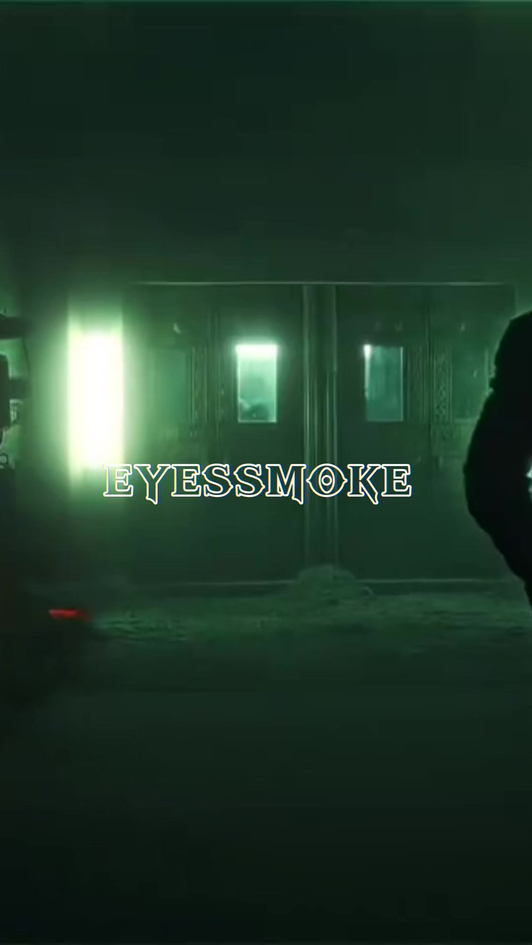 @eyessmoke