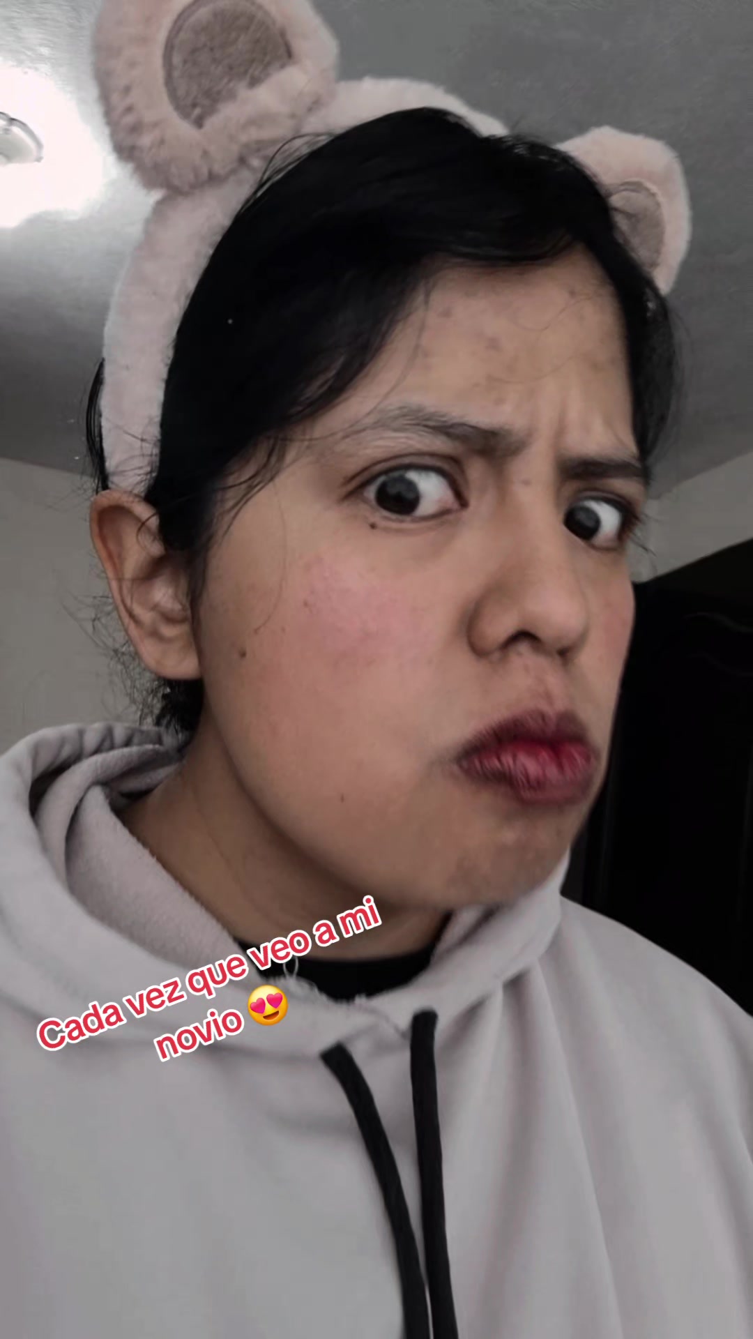 @_gabriela_lopez