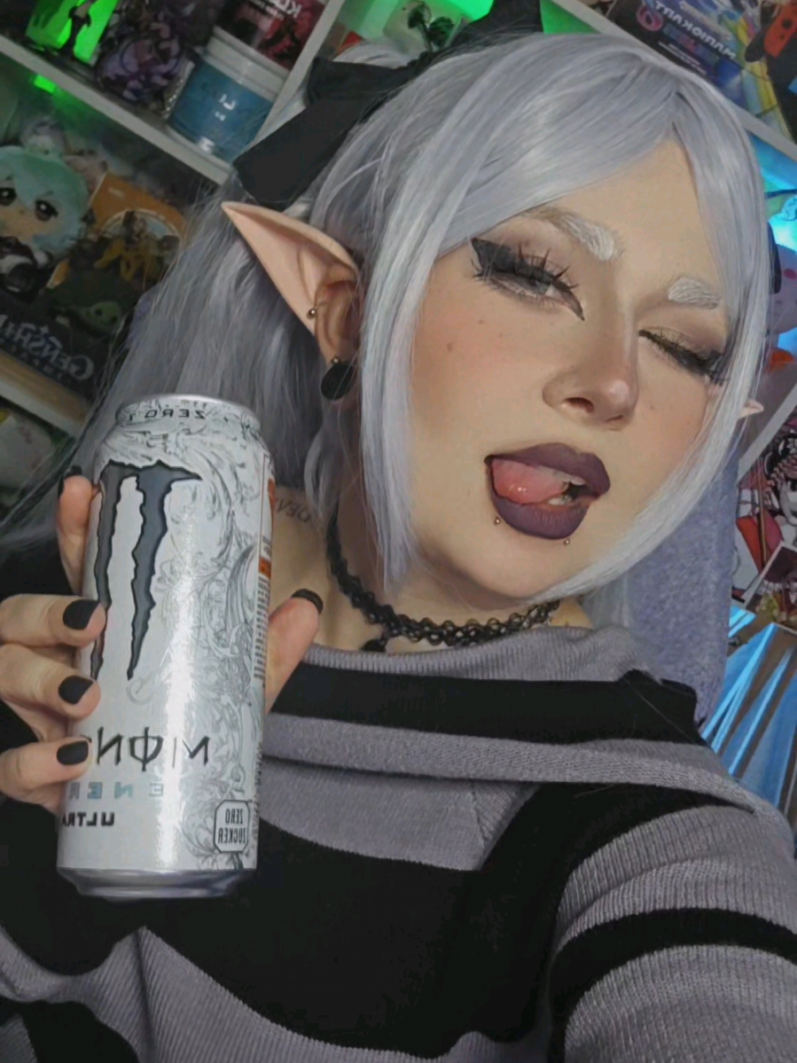 @twitch.tv/LunamiTV