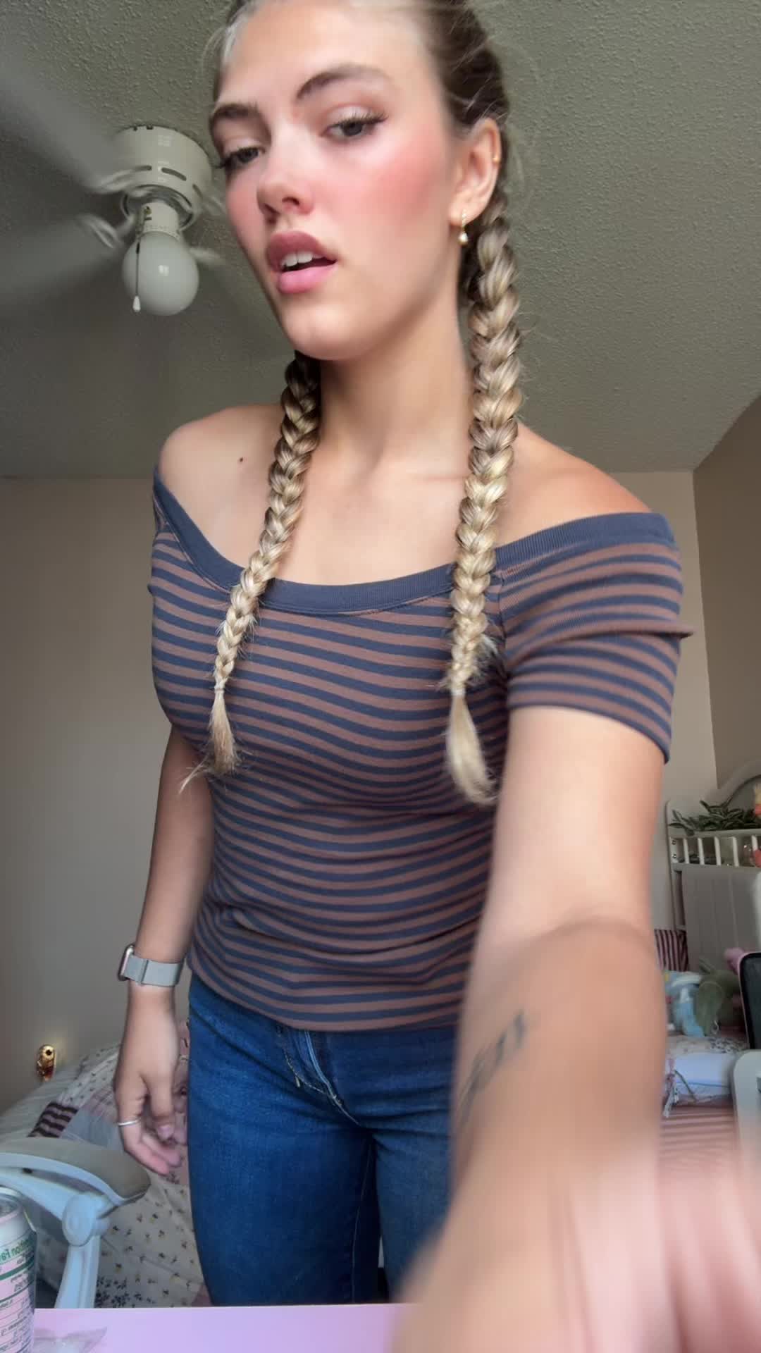 @Emmmygg1
