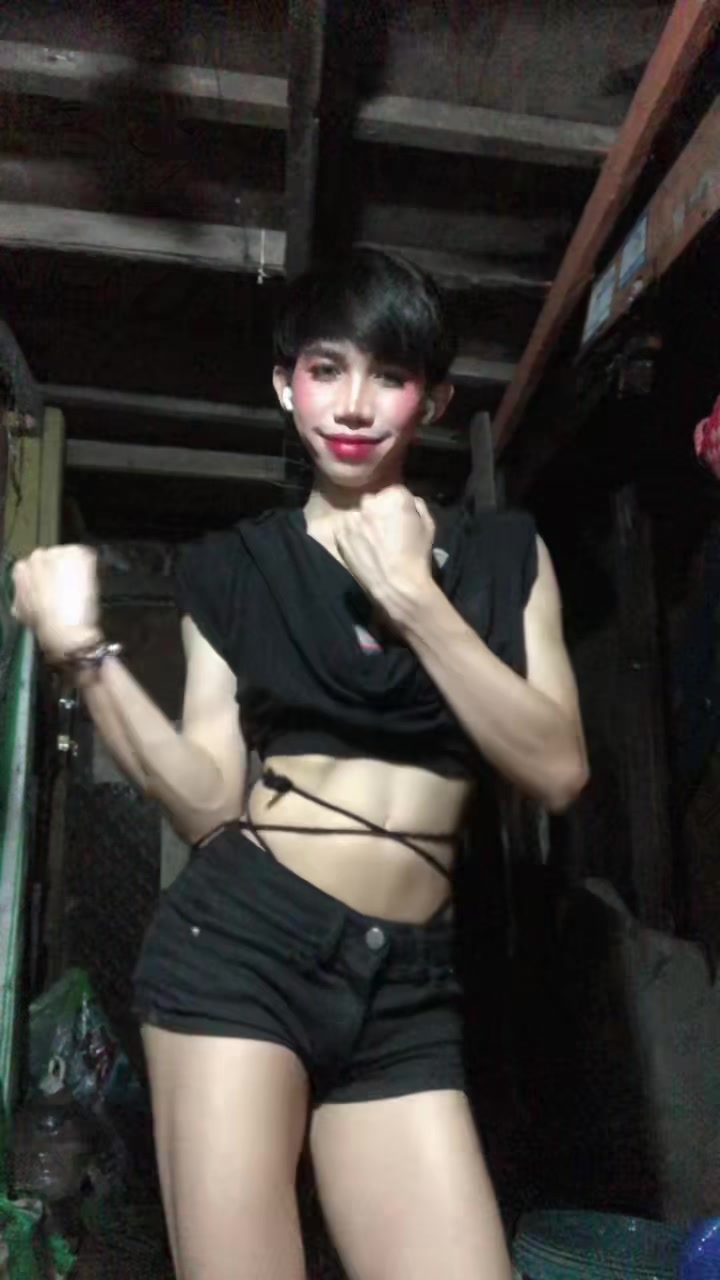 @mmoon_kai