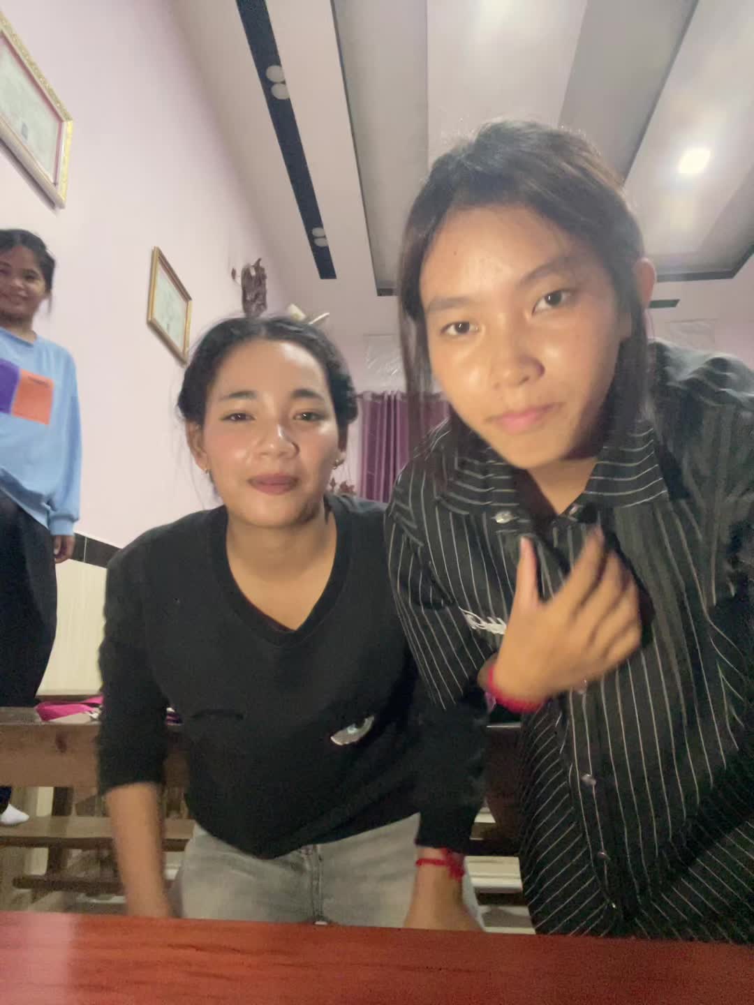 @បរិភោគផ្កាឈូក💅🙆♀️