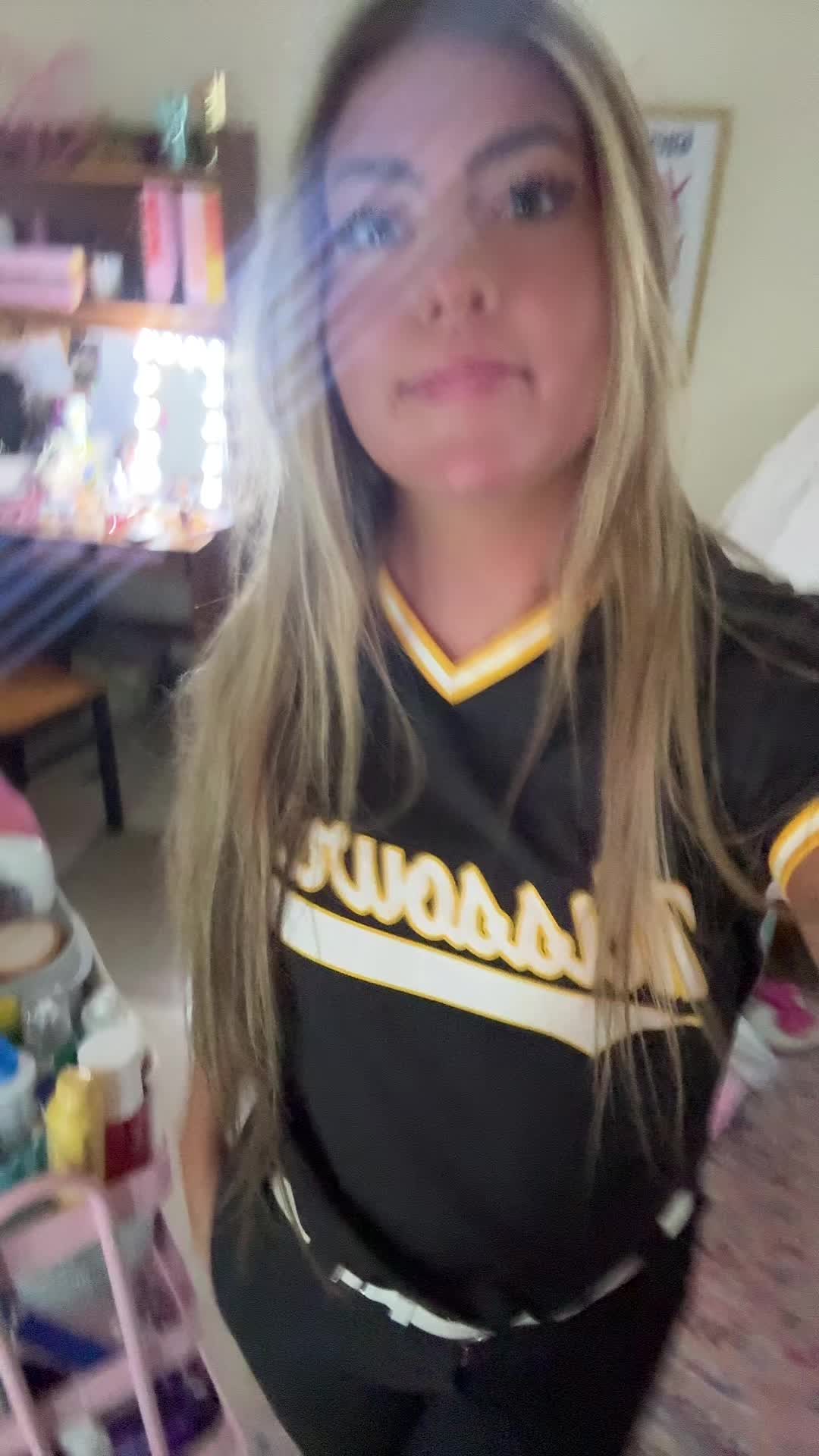 @Katiekuhl