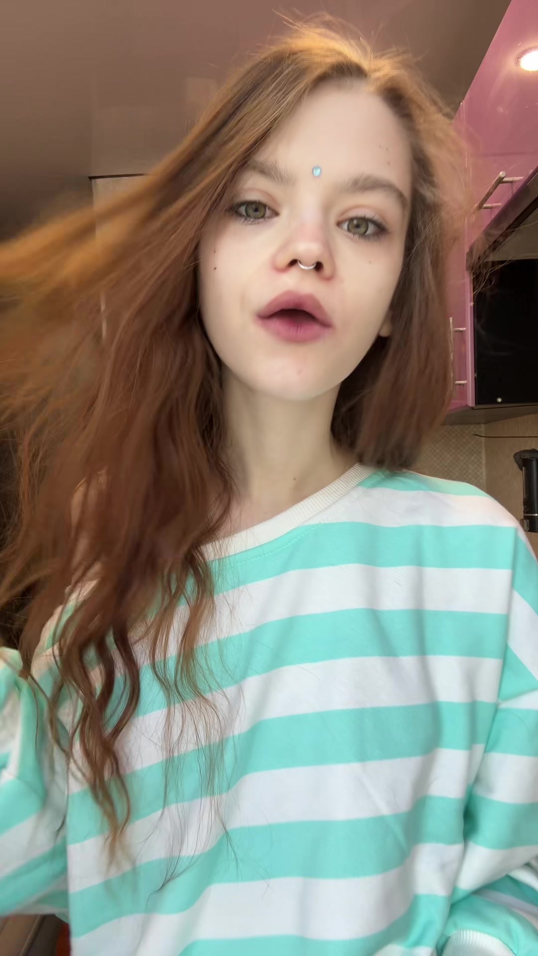 @карица
