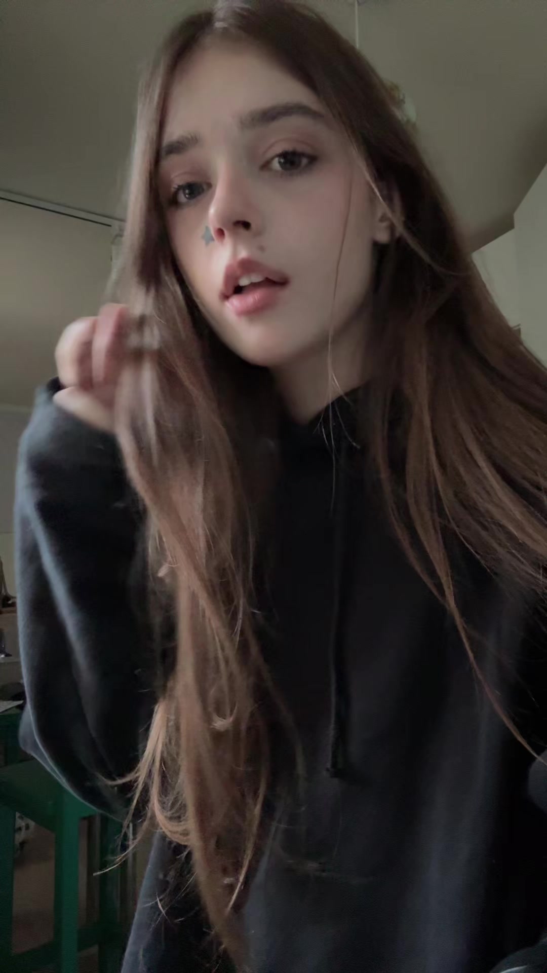 @Алёна