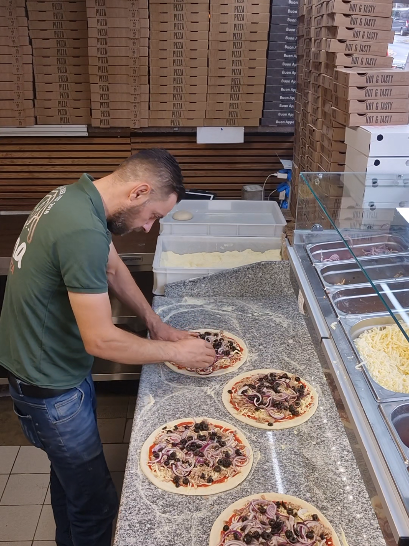 @Benny PizzaMann