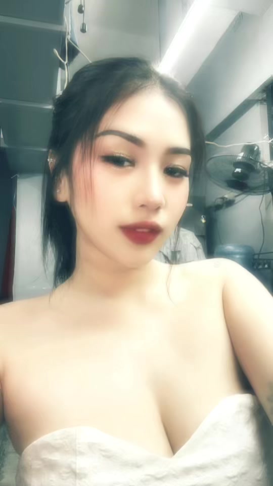 @jaja ng ina mo