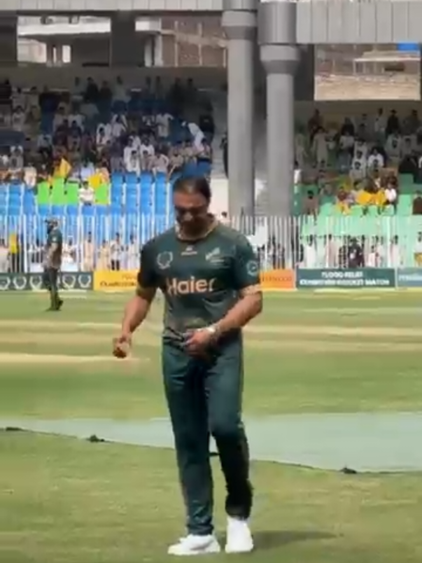 @Shoaib Akhtar 100