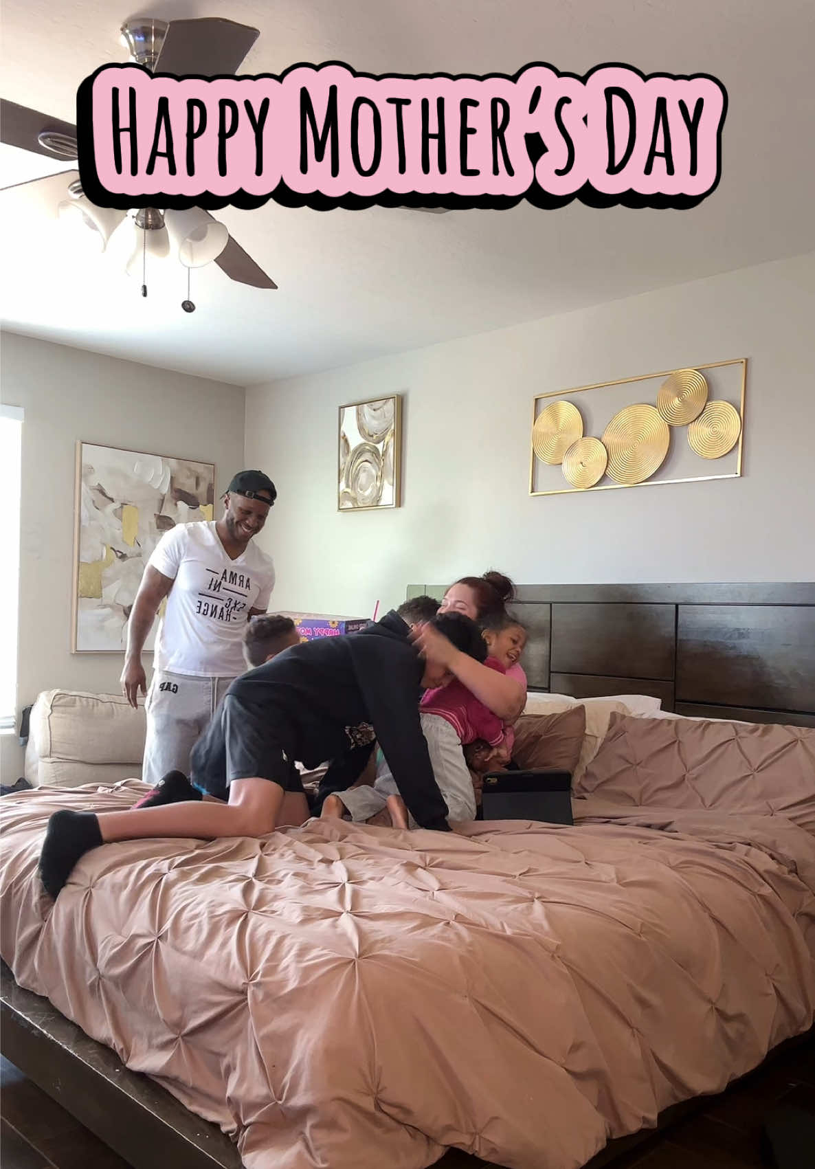 @deniseandlevert