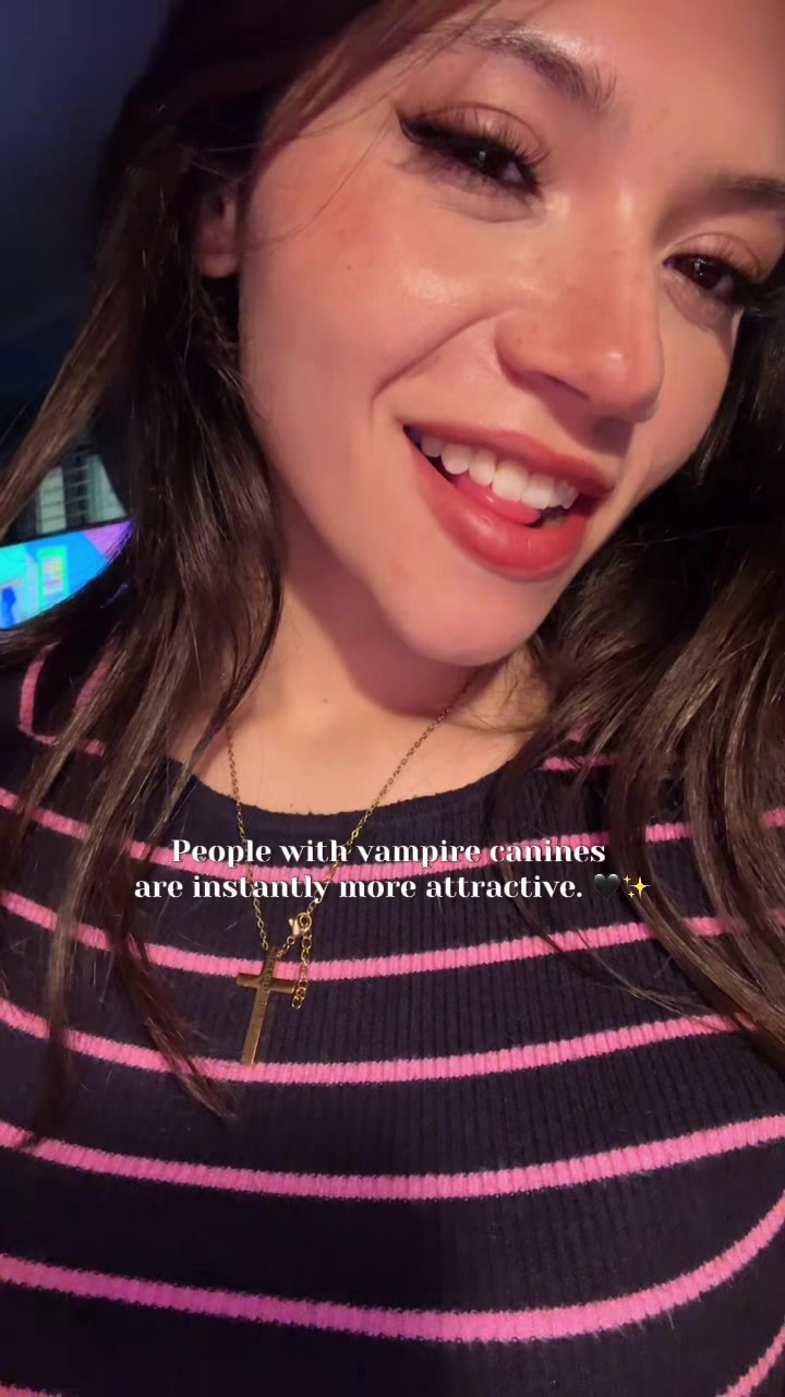 @Alexis 🦋