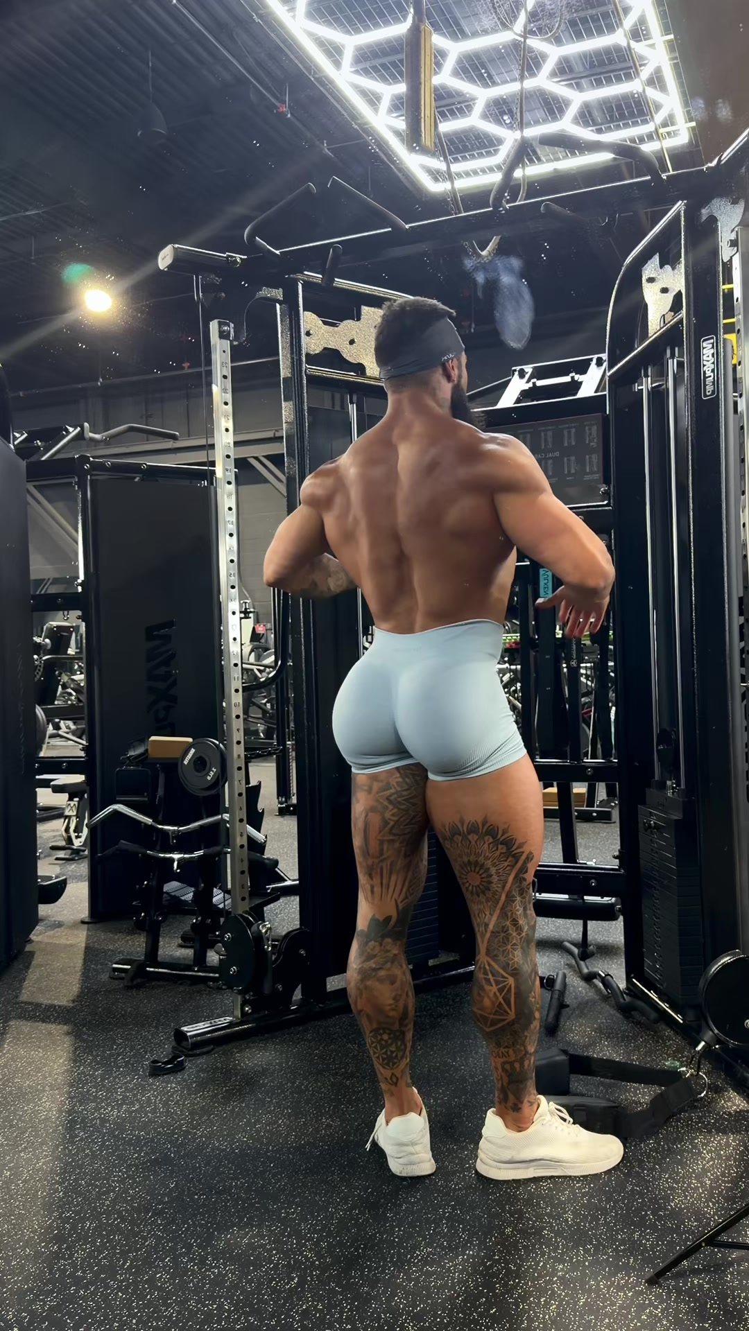 @NUNZI