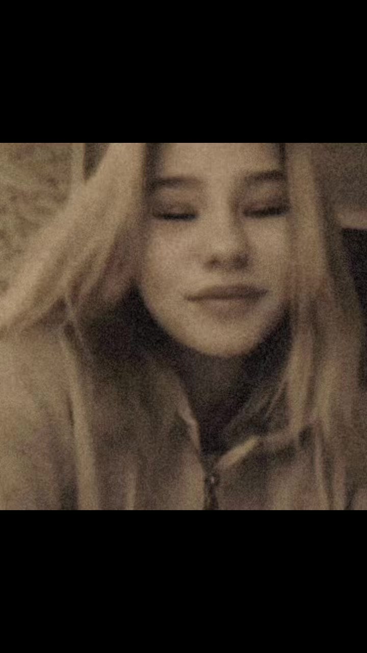 @Виктория🍬🍼