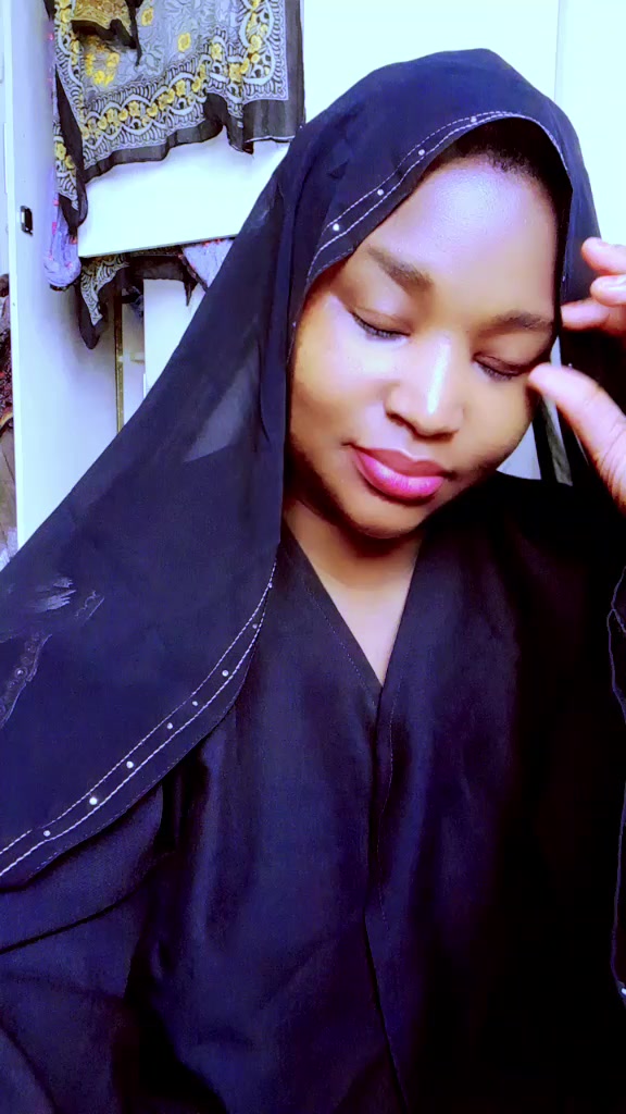@Viola Naggayi687🇺🇬 🇴🇲