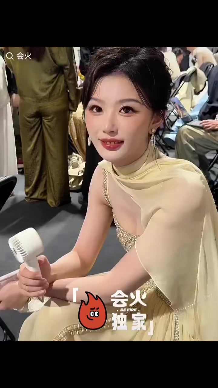 @Nghe nói em thích tôi👩❤️👨