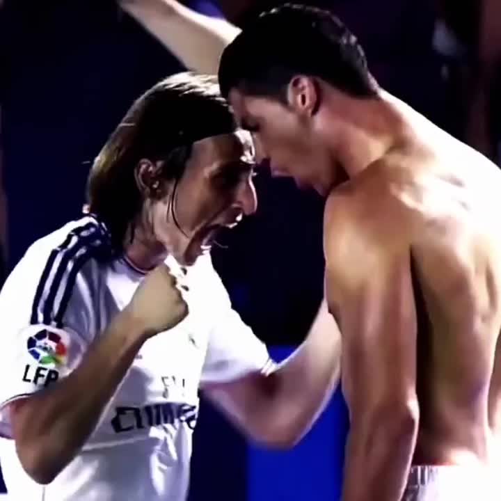 @CR7 ✨️