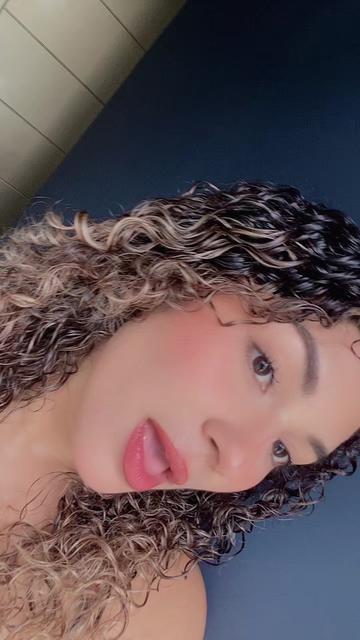 @𝒴𝓊𝒿𝑒