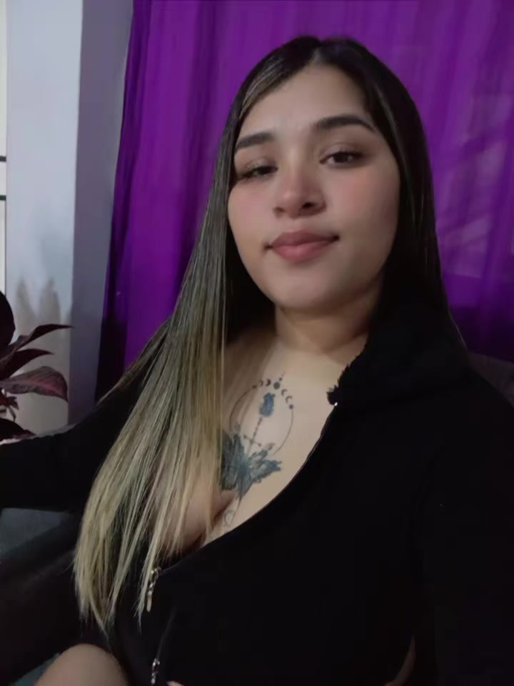 @Dani 🦂🌺🌸