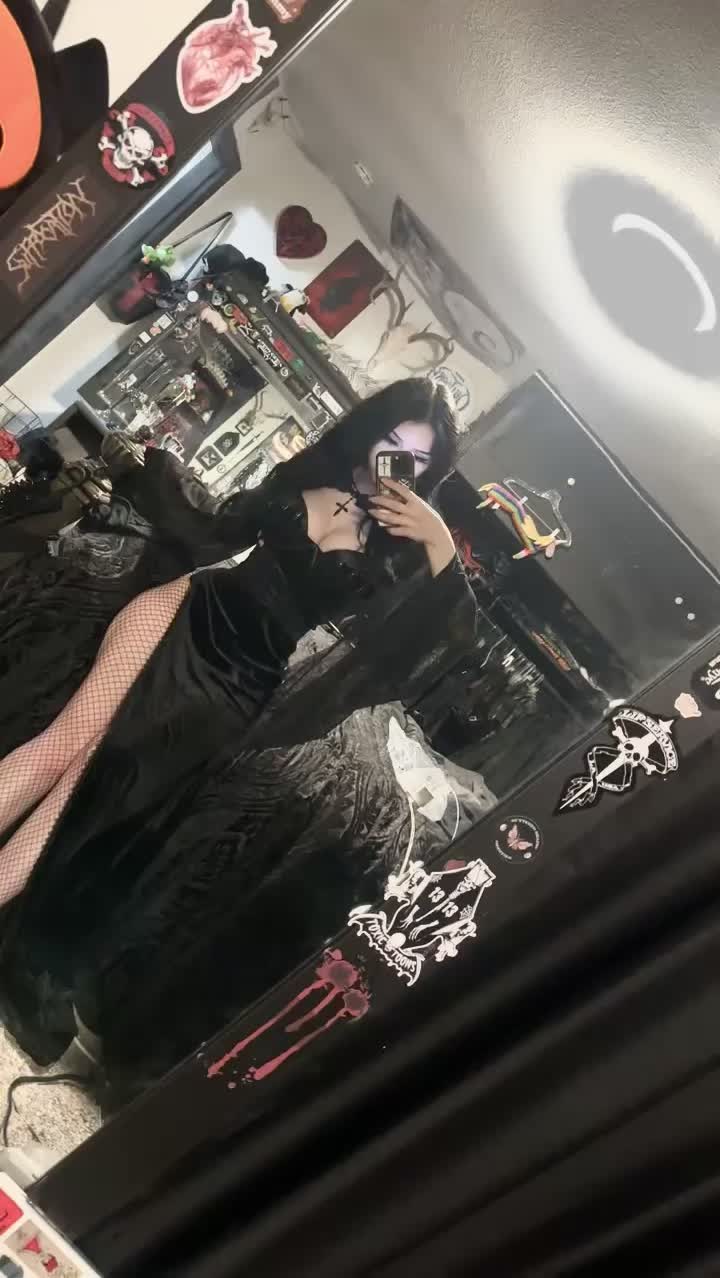 @Mia🪓