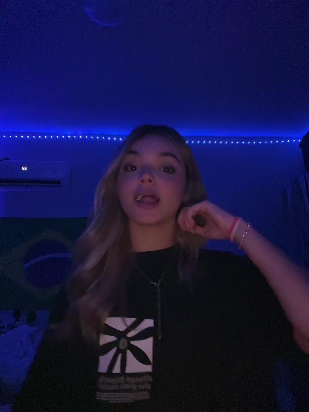 @j.secretss7