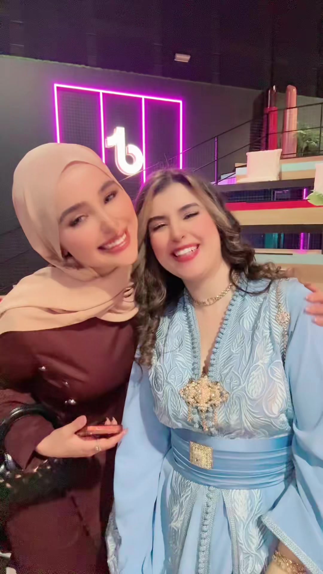 @Oumayma Bona 💎