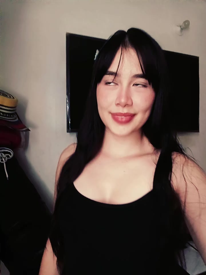 @Yari🩷✨