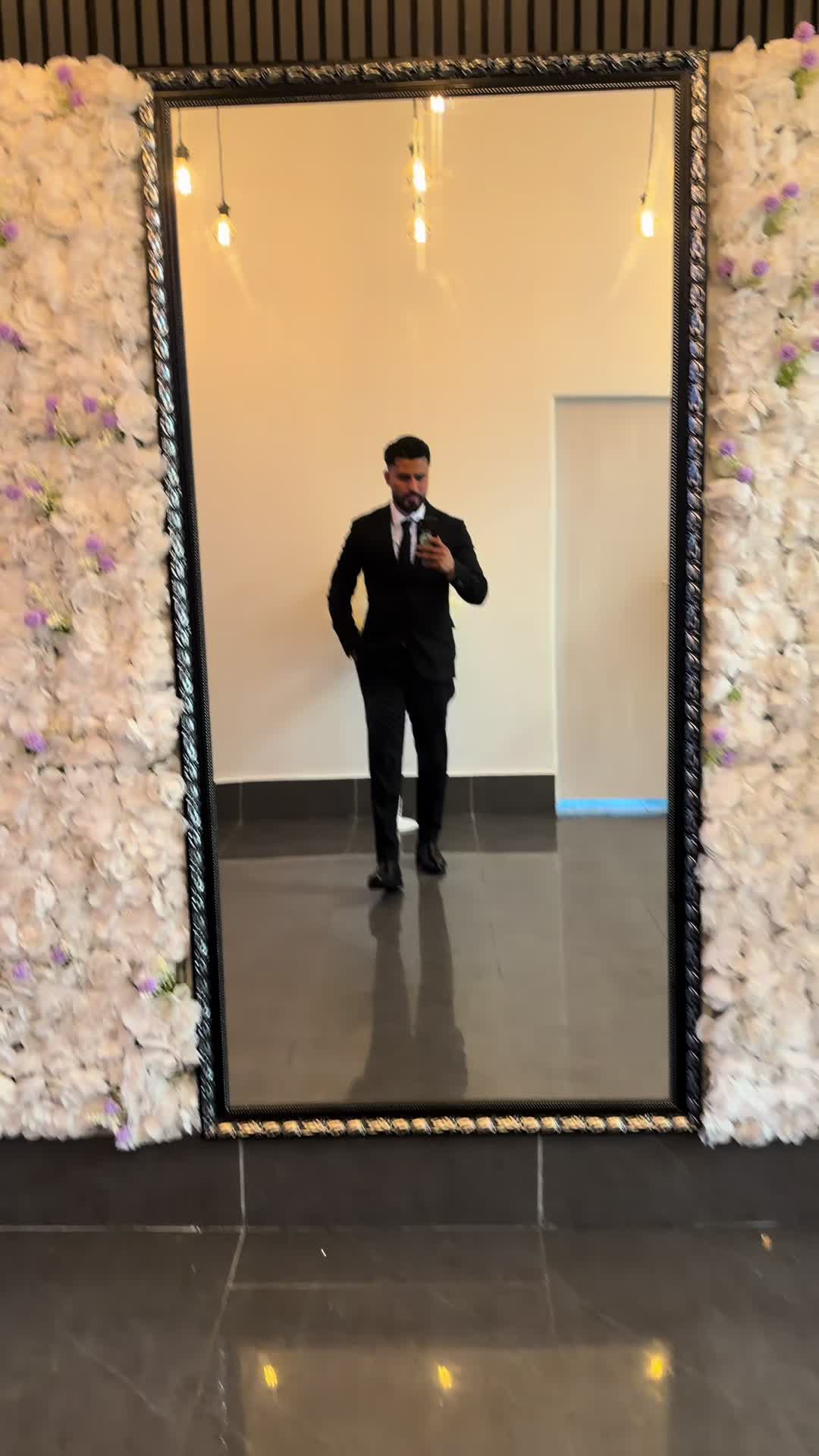 @𝐀𝐥𝐢