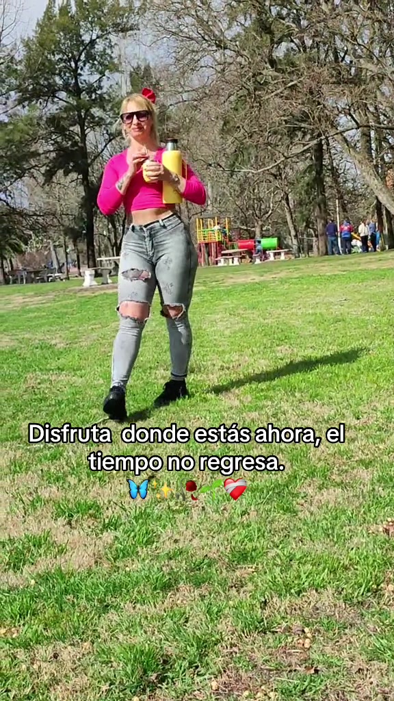 @Paola