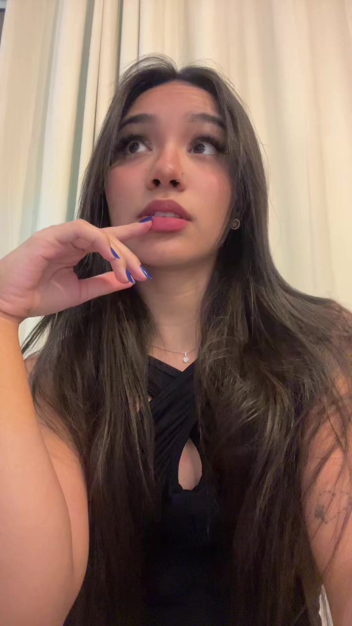 @Tatá_fernandes👑