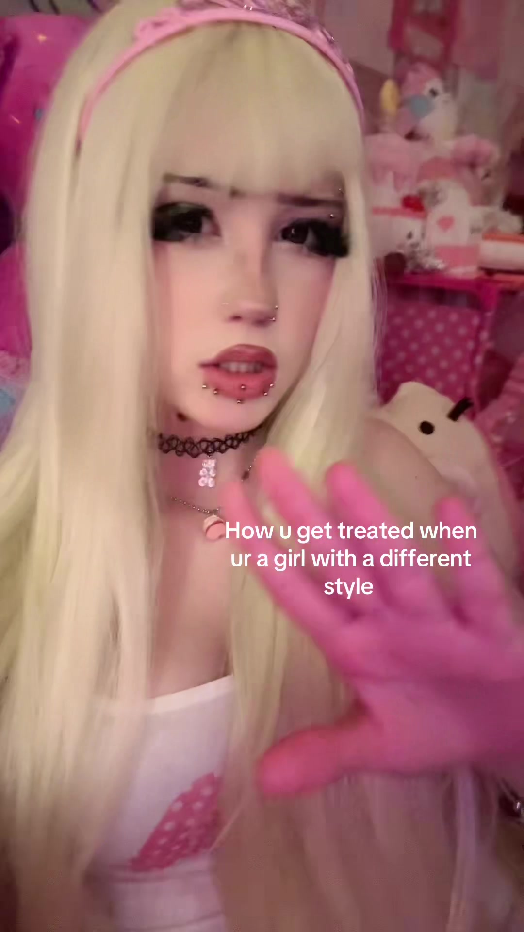 @🐰