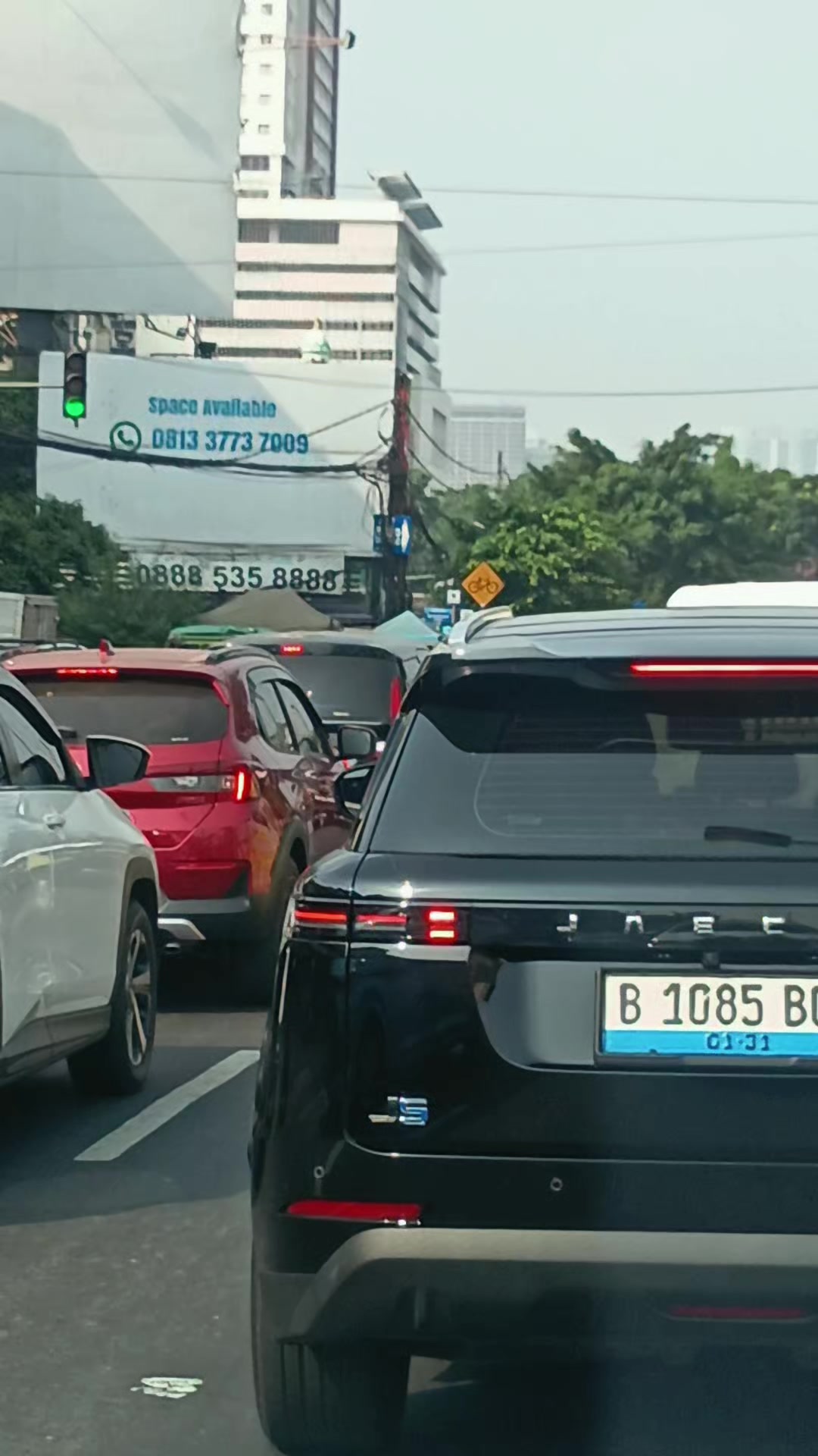 @Dari kontak anda
