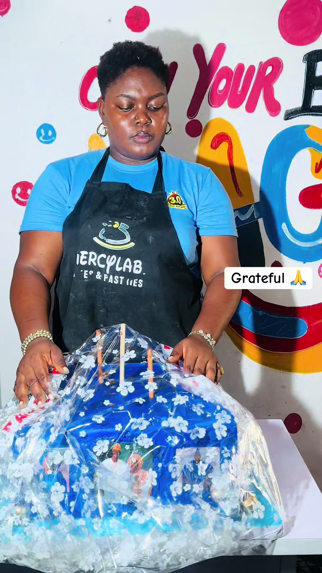 @MERCYLABI ONIKEEKI🎂🧁🍰