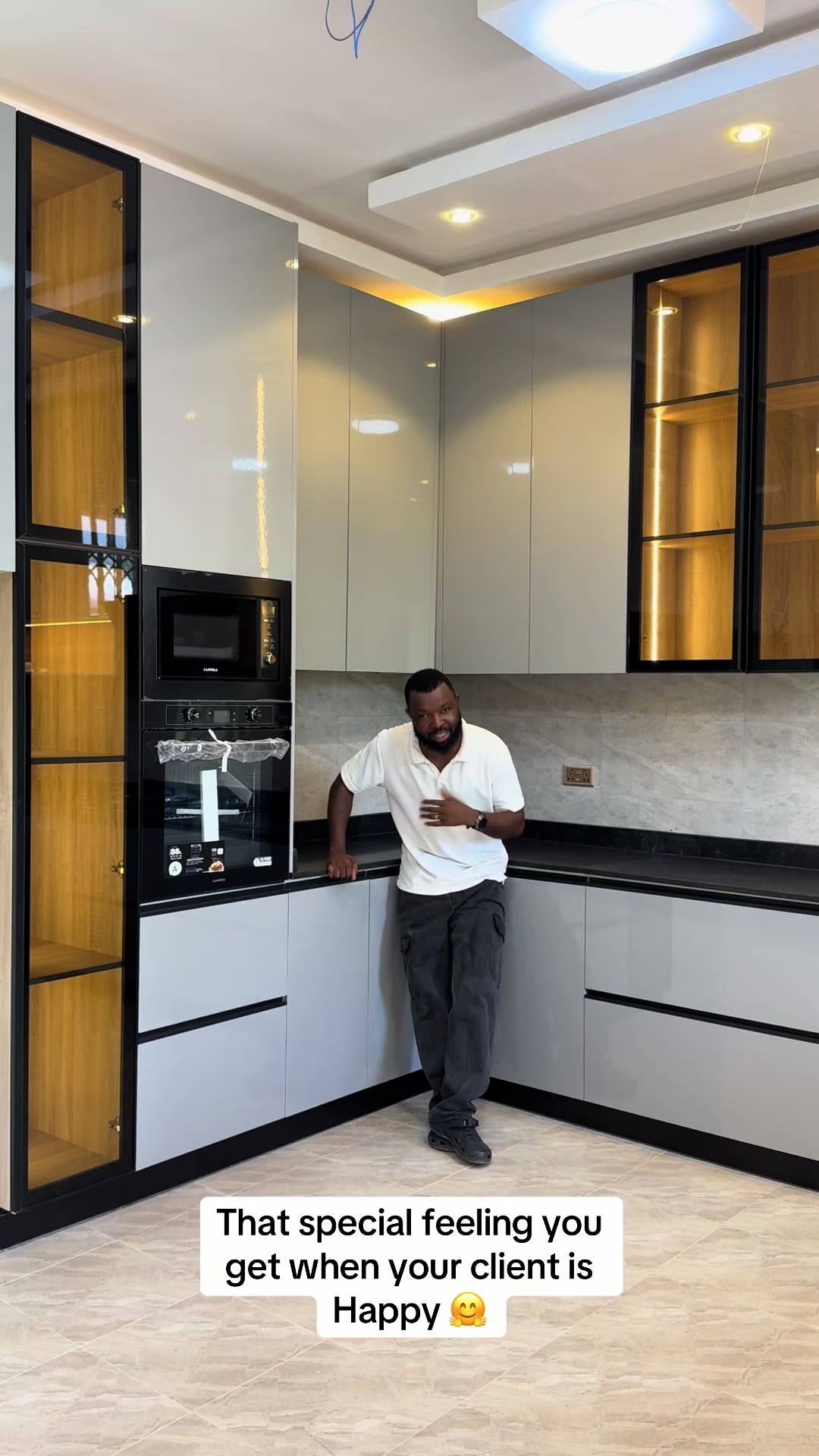 @AZINGO FURNITURE HOUSE