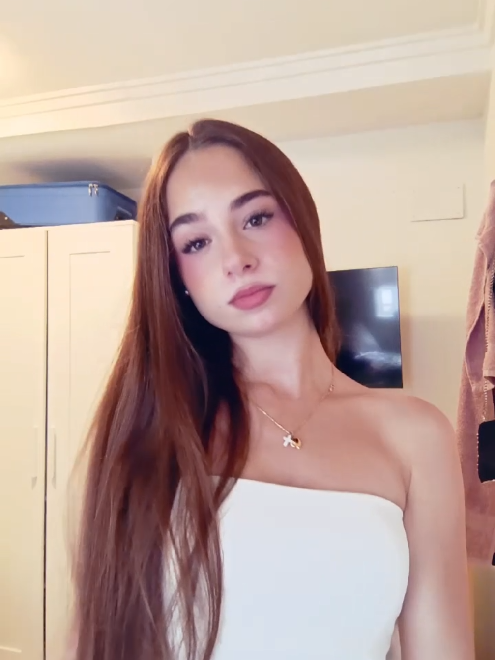 @almiiita08