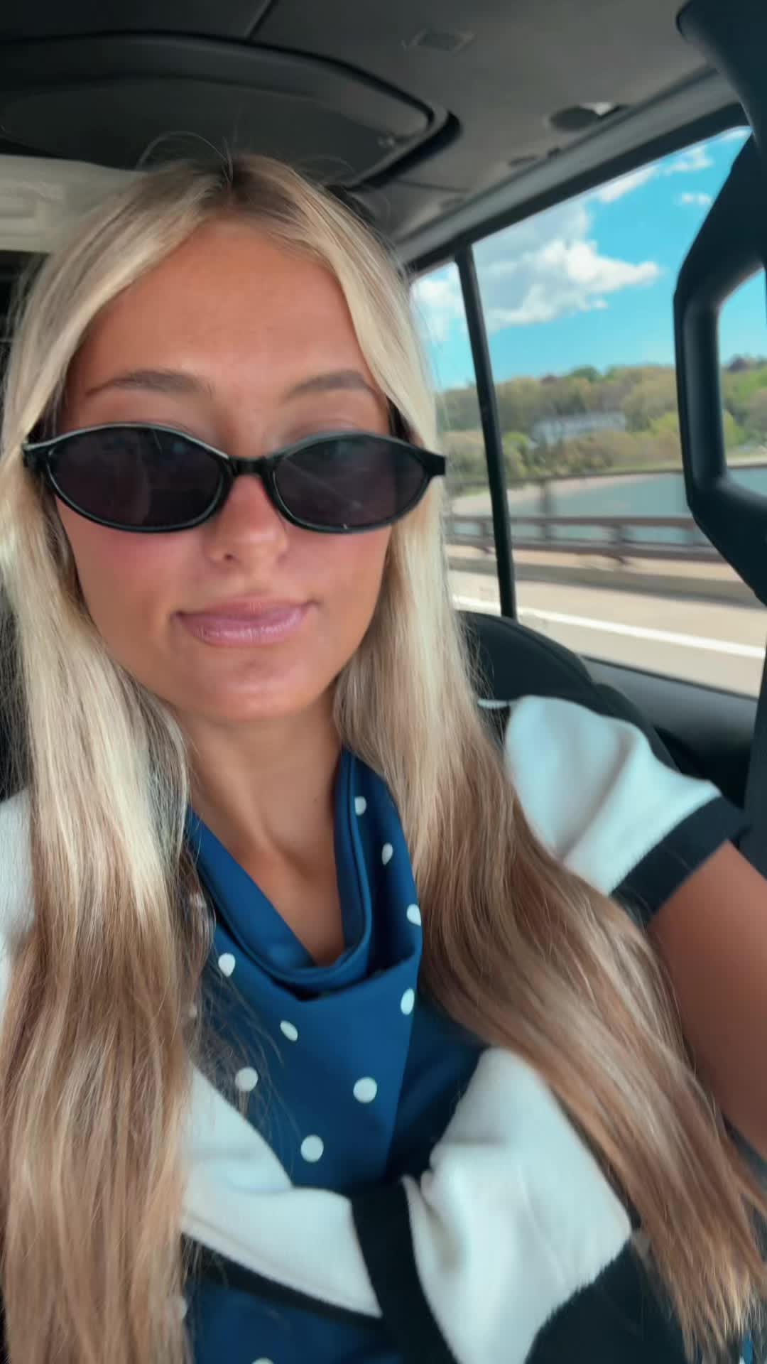 @melanieehopkinss