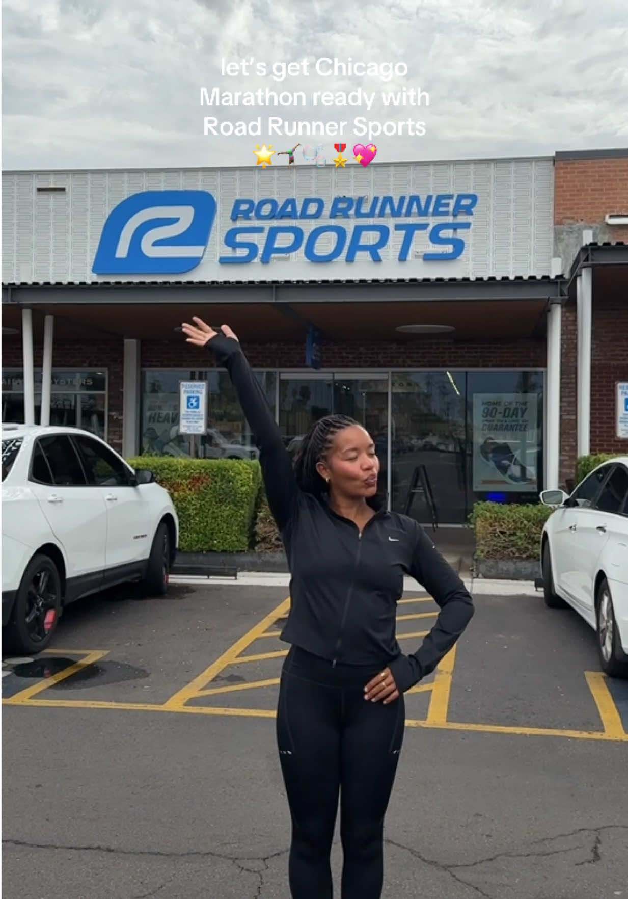 @Yana | Travel + Running Gal 🌟