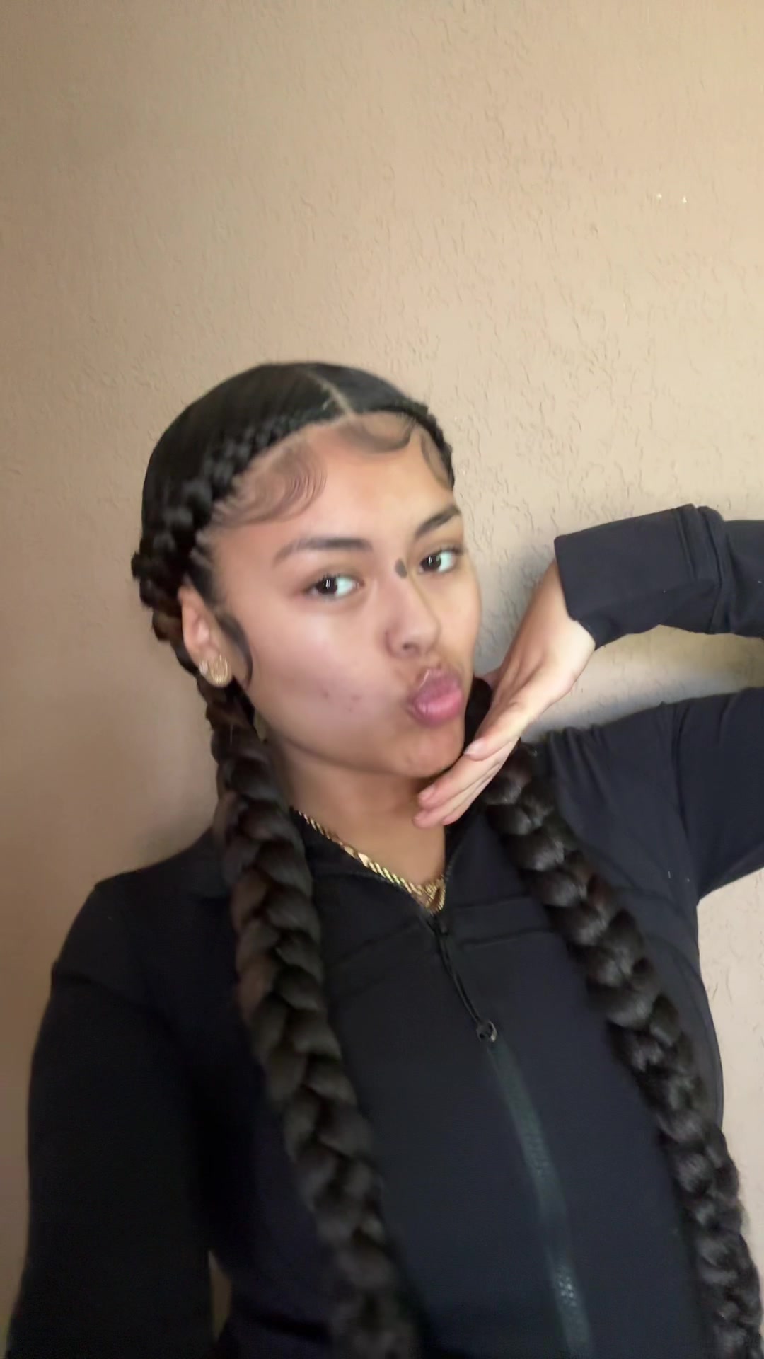 @MYA