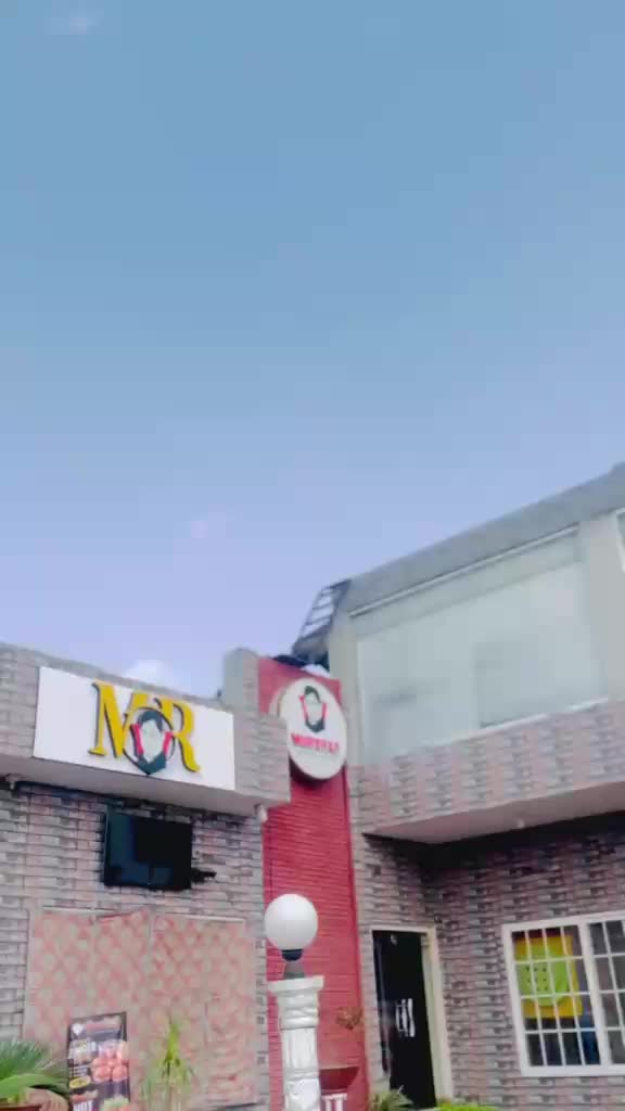 @𝒁𝒐𝒉𝒂𝒊𝒃 𝒌𝒊𝒏𝒈