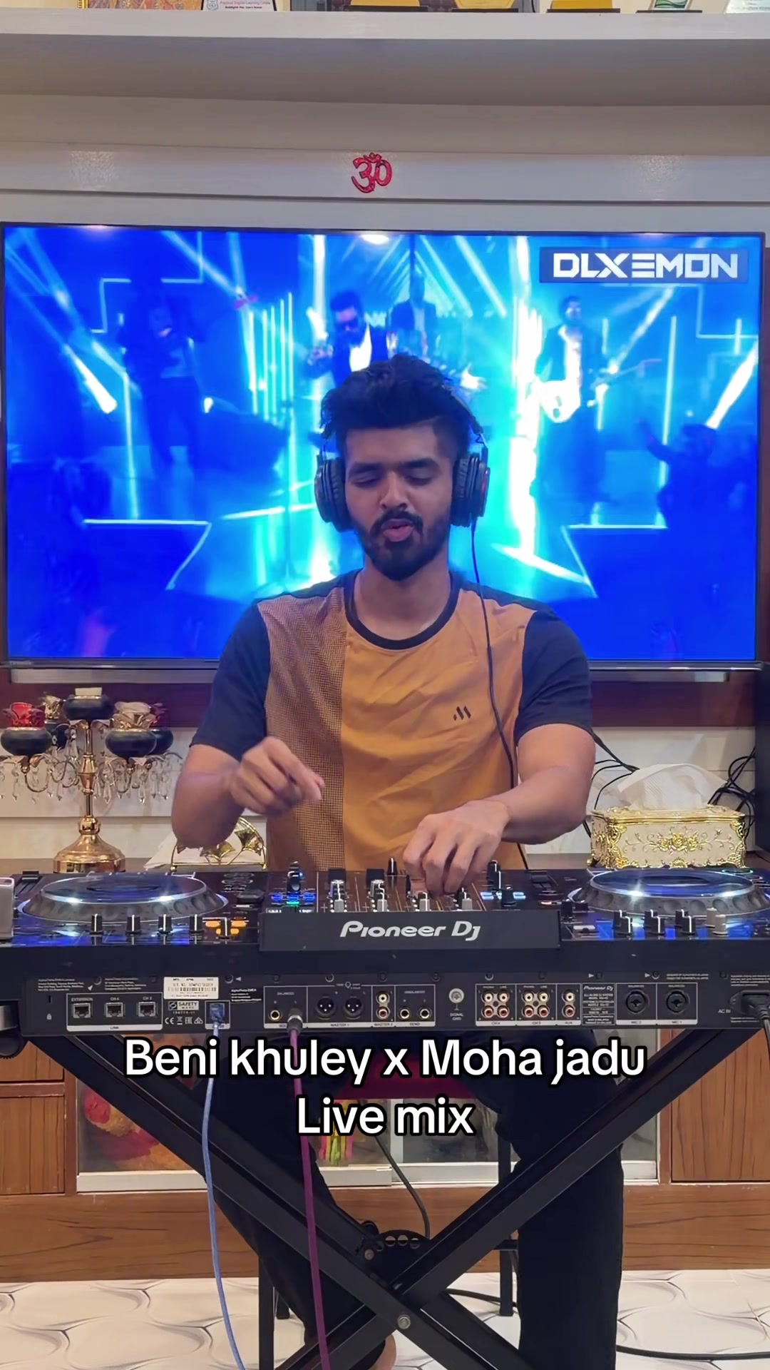 @DJ DLX